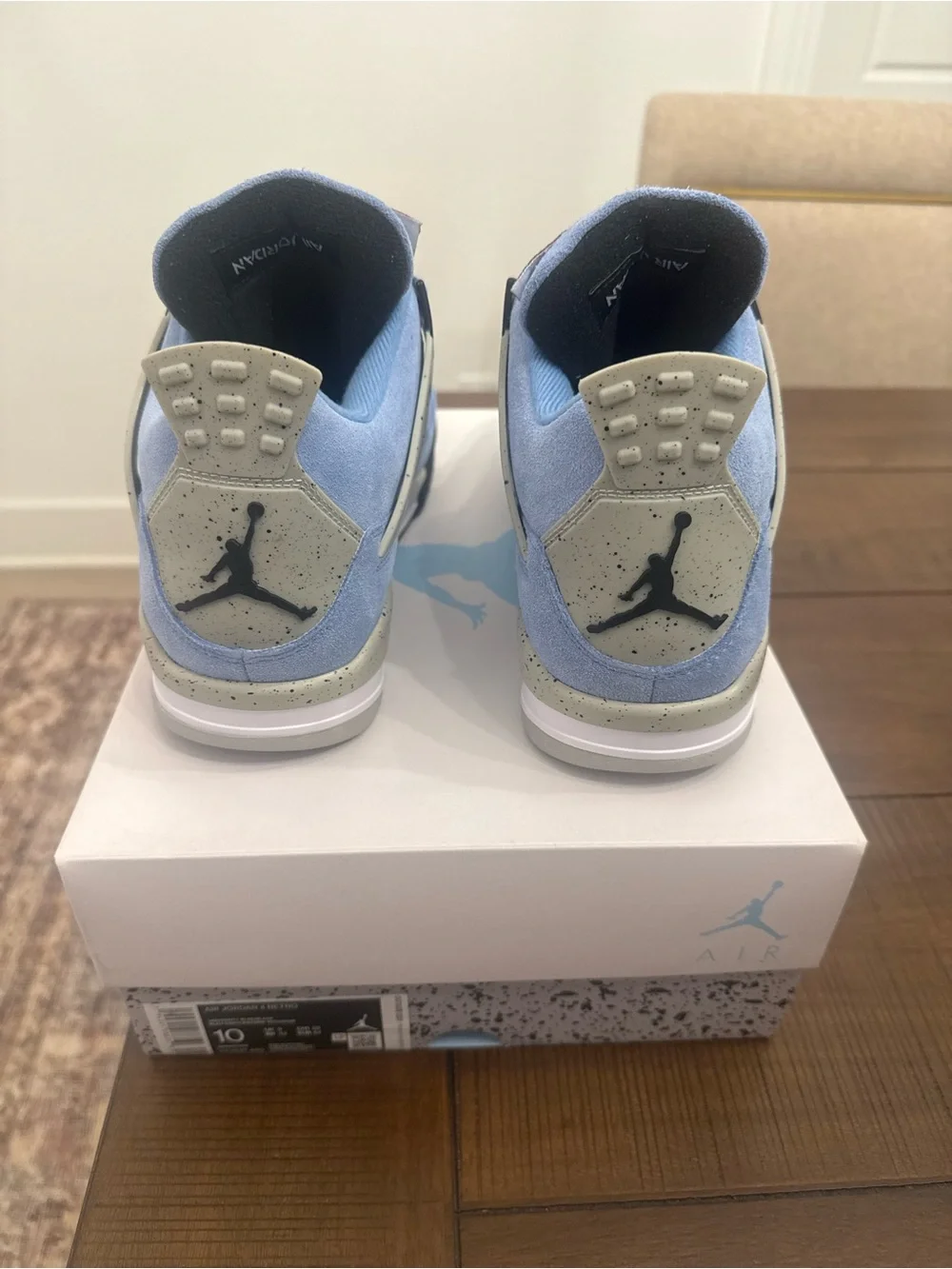 Jordan 4 Retro 